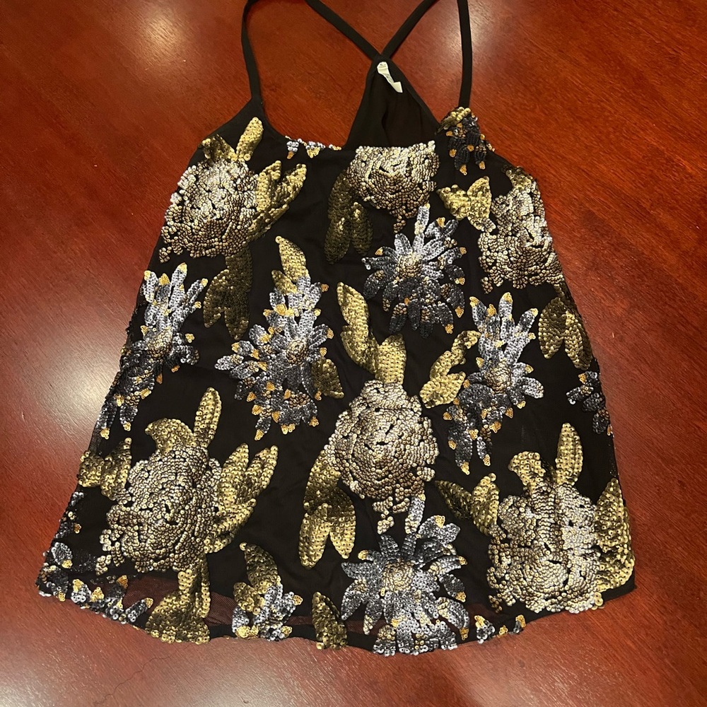 BB Dakota Sequin Floral Camisole